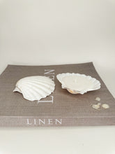 Load image into Gallery viewer, Two Scallop Shell Candles
