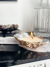 Load image into Gallery viewer, Silver Tip Oyster Shell Candles
