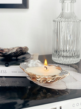 Load image into Gallery viewer, Silver Tip Oyster Shell Candles
